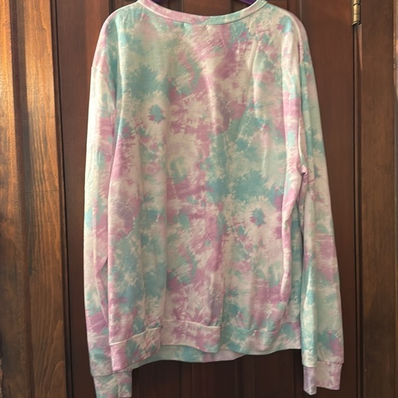 Pink Lily Tie Dye Long Sleeve Top - Picture 8 of 8